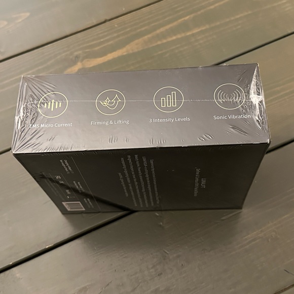 Predire Age-Defying 4-Step Collection - Picture 9 of 10